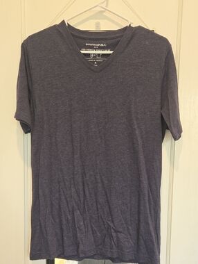 Banana Republic Men's V-Neck Tee - Dark Blue Heather, M Tall